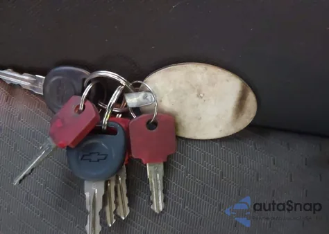 2008 Chevrolet Silverado 1500 Work Truck из США, поврежденный, VIN 1GCEC14XX8Z263520